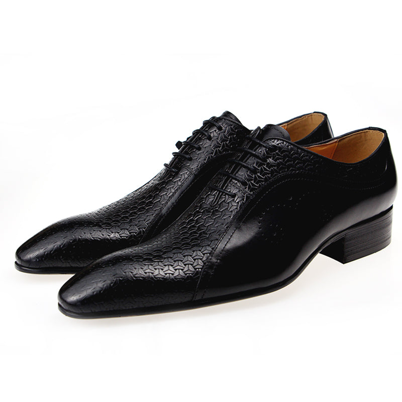 Comfortable Footwear Formal Shoes Men Brogue Style